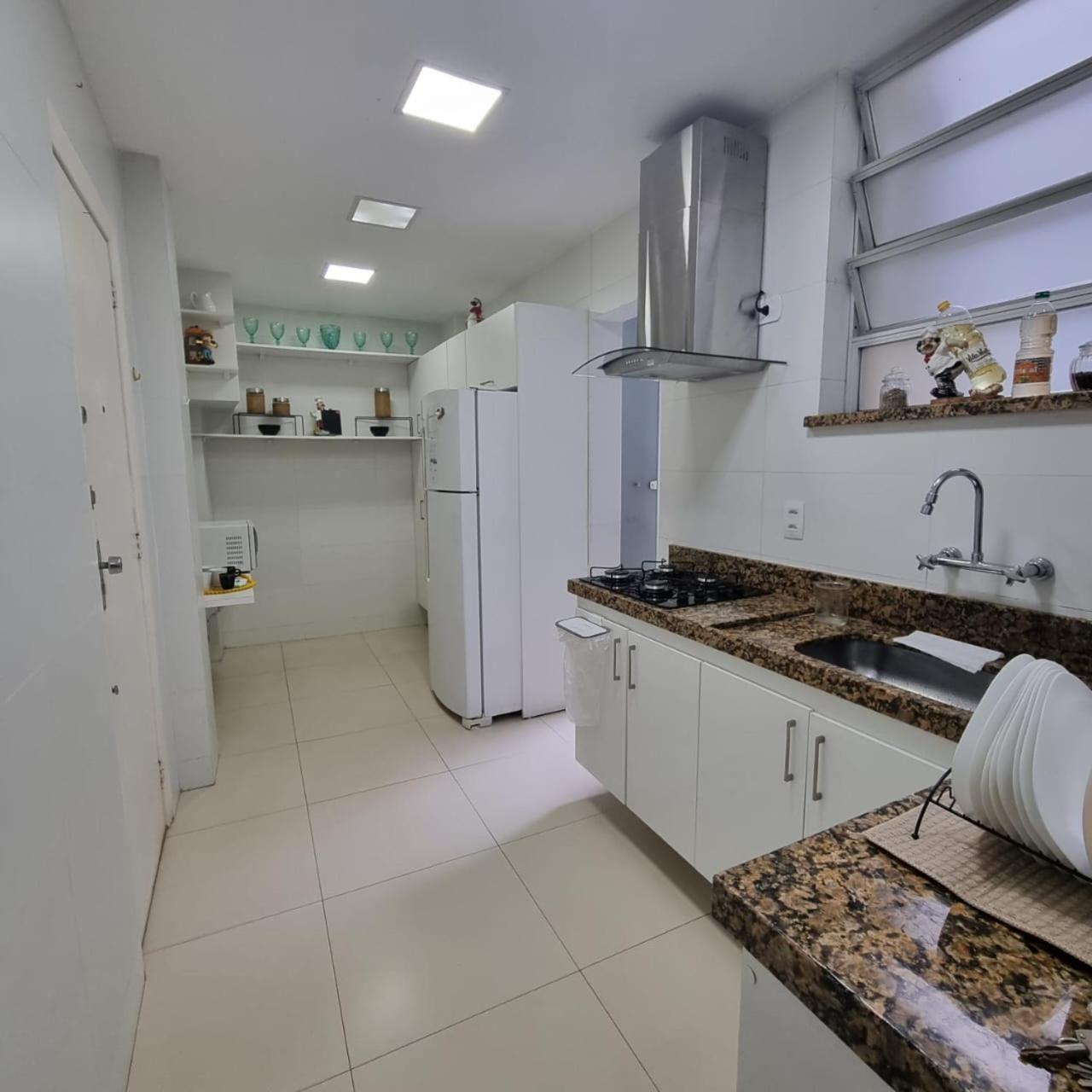 Apartamento Em Copacabana A 100 Metros Da Praia Rio de Janeiro Esterno foto